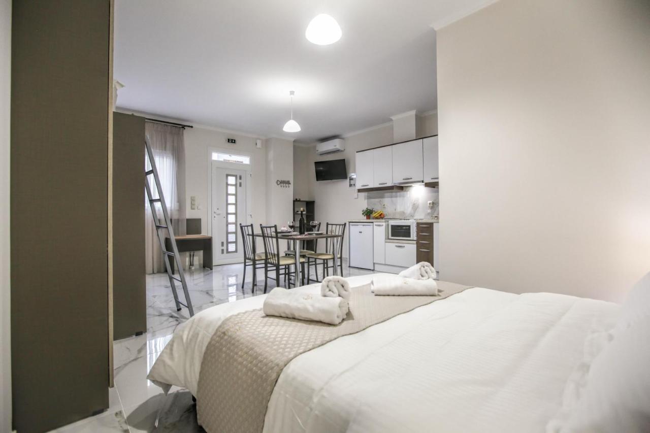 Del Sol #2 Meteora Luxurious Family Suites Kalampáka Luaran gambar