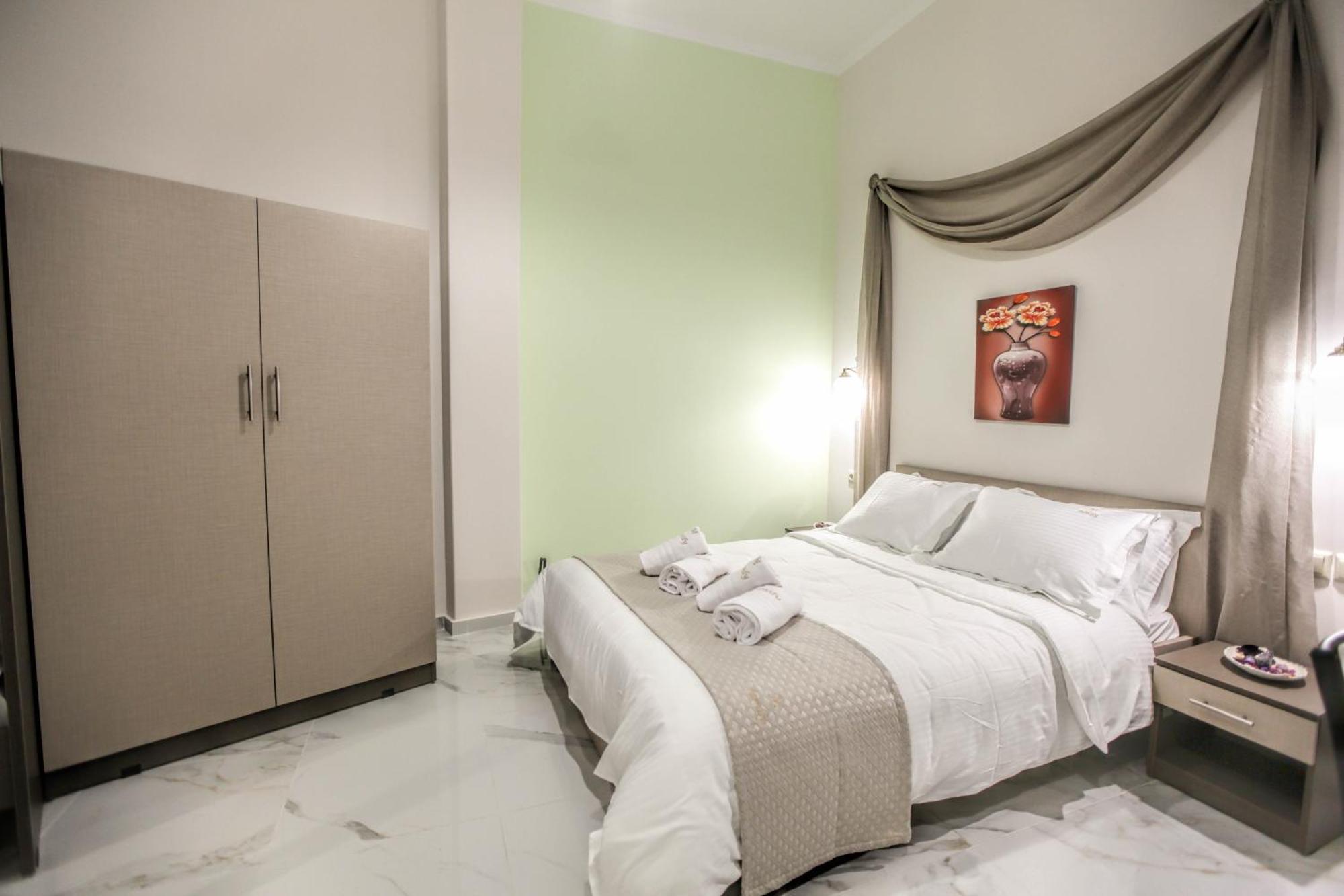 Del Sol #2 Meteora Luxurious Family Suites Kalampáka Luaran gambar